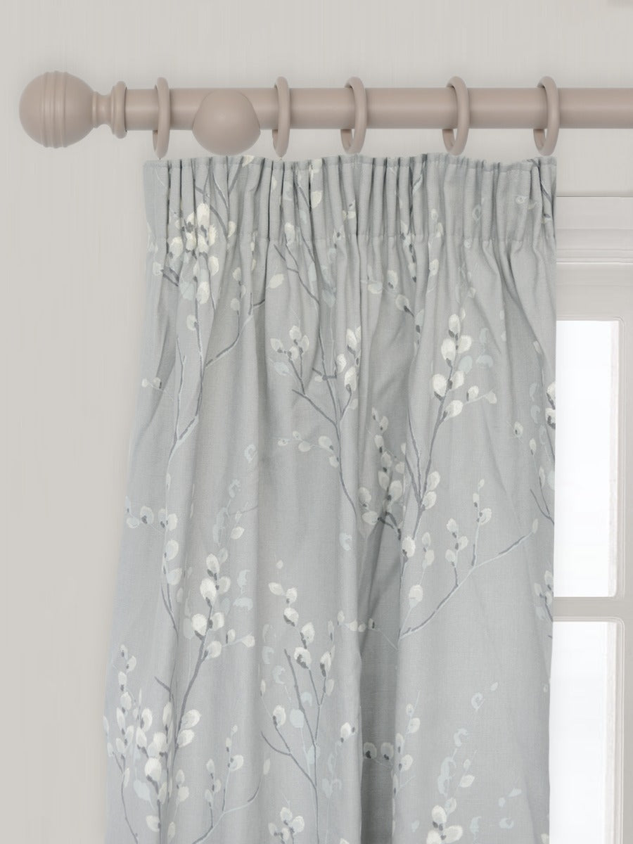 Laura Ashley Ribbed Ball 35mm Wooden Curtain Pole, Truffle
