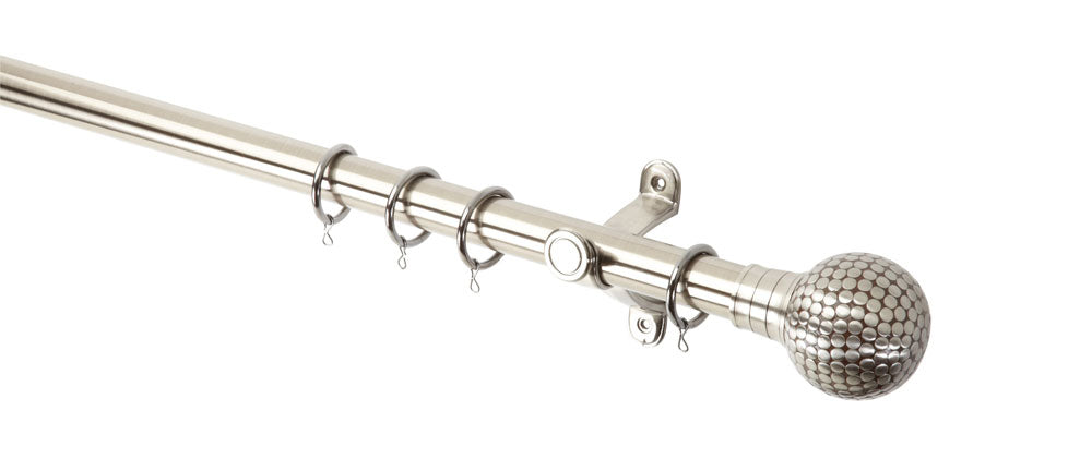 Flat Stud::Brushed Silver