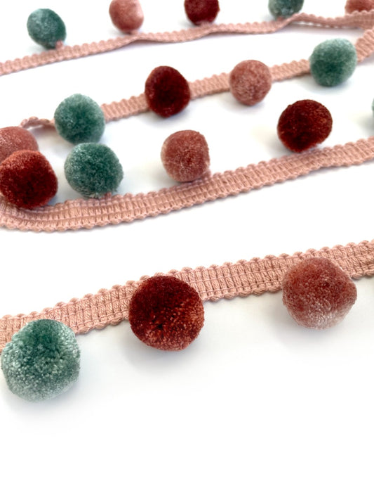 Laura Ashley Arwen Pom Fringe (per metre)