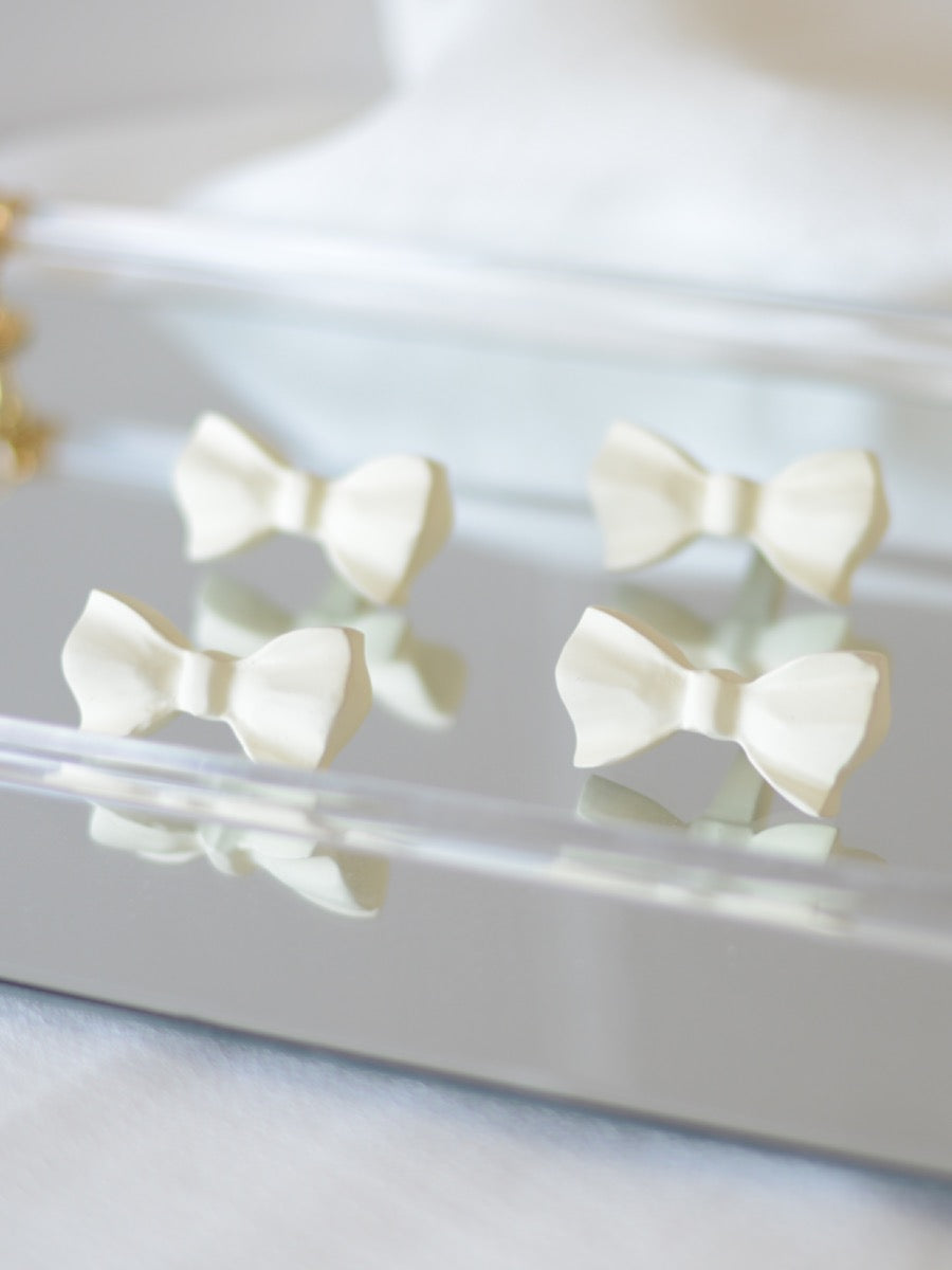 Laura Ashley Bow Drawer Pulls (Set of 4)